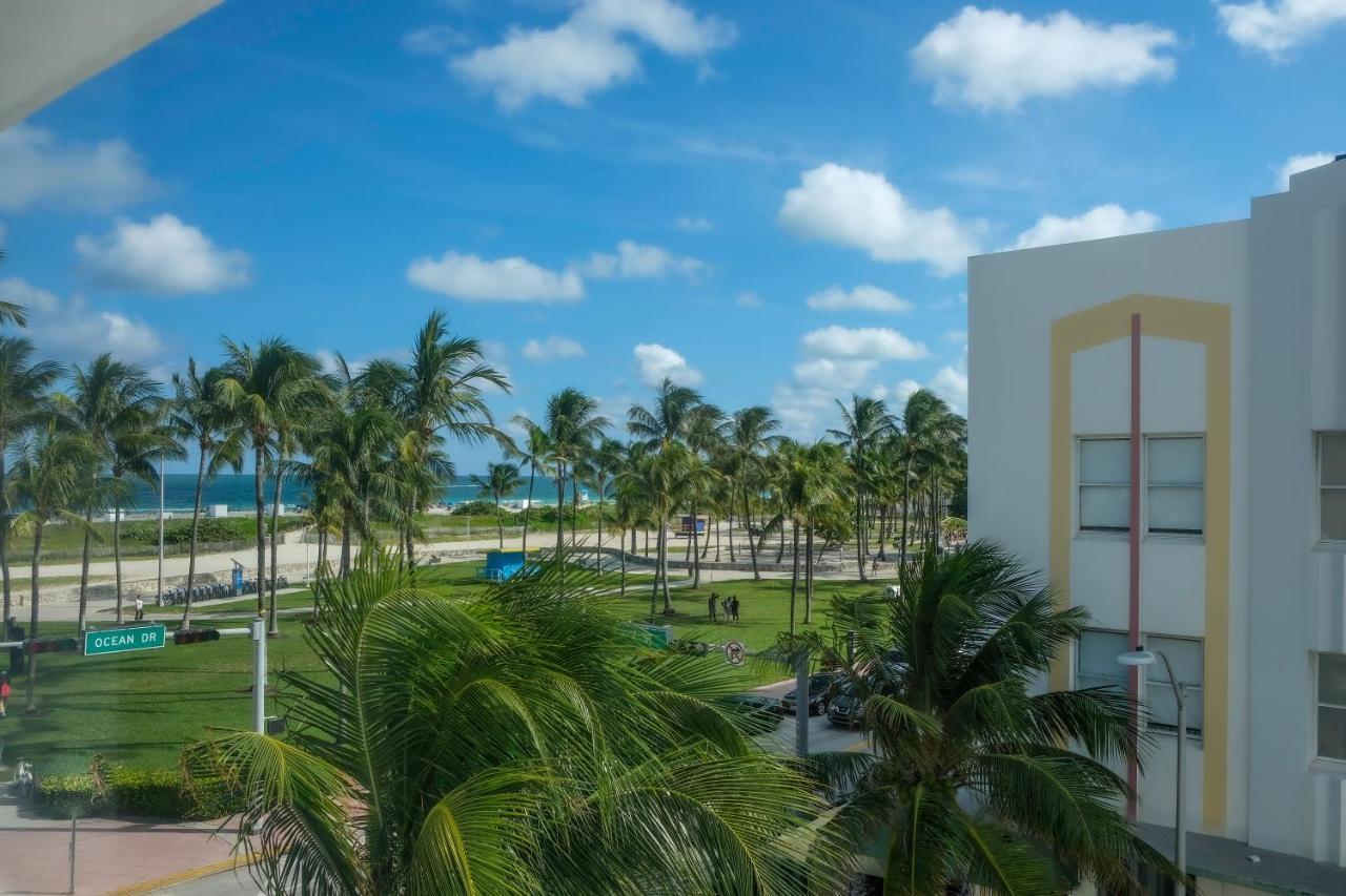 Partial Ocean View King Room