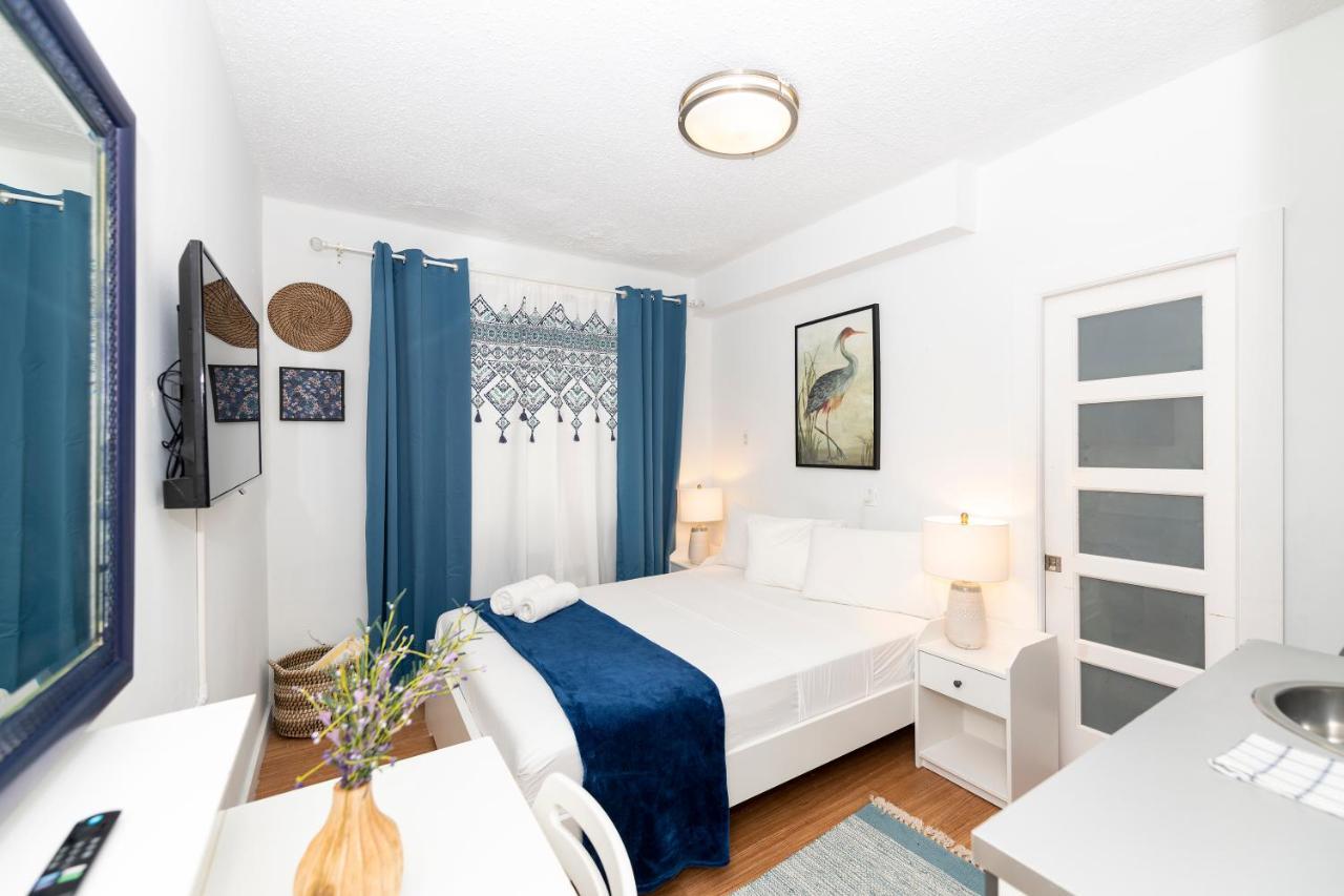 Studio met Queensize Bed