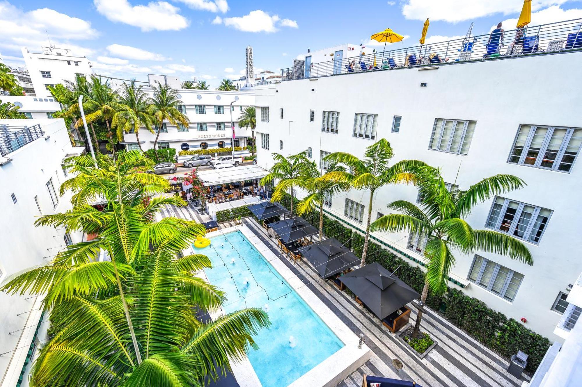 Deluxe Double Room Balcony
