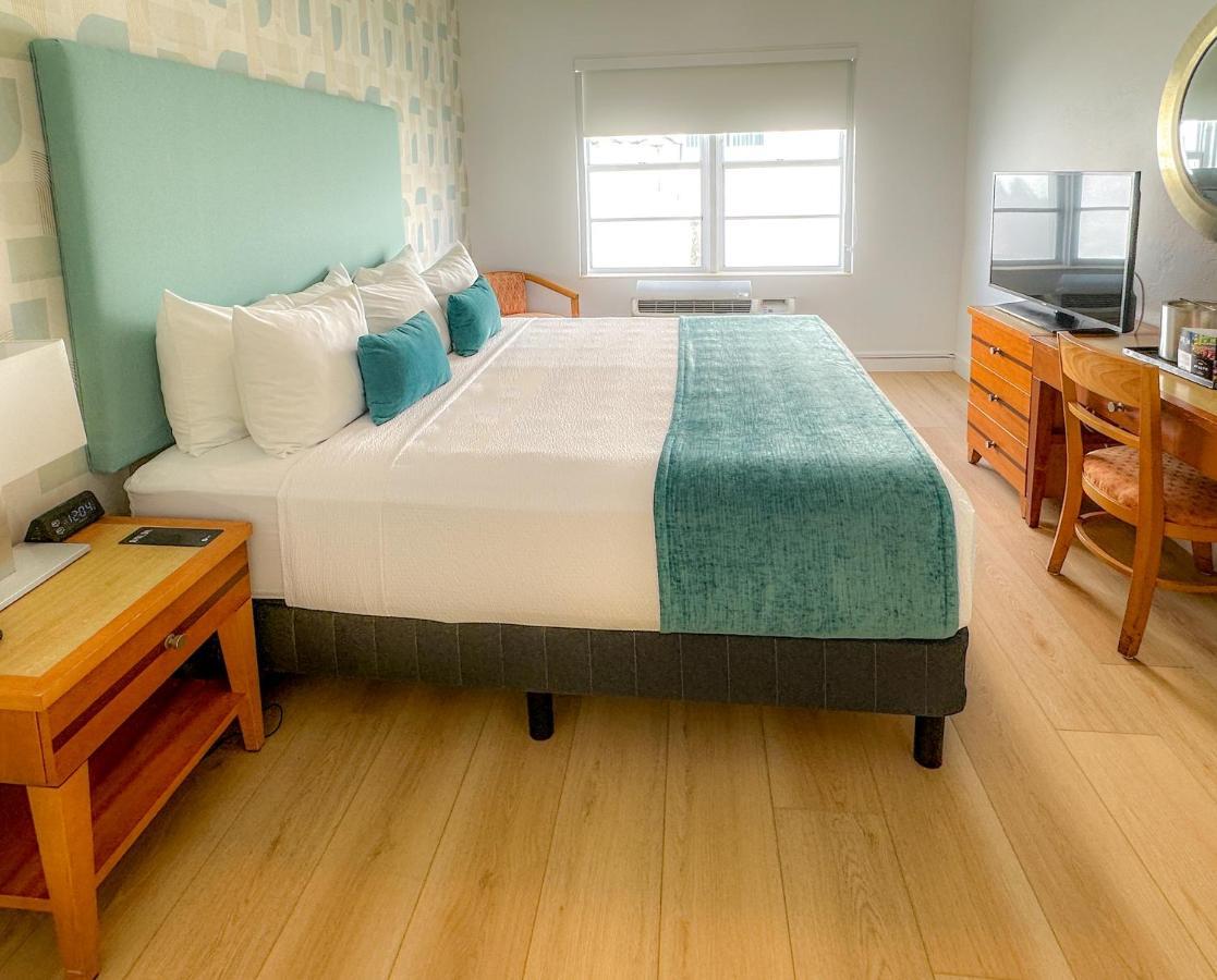 Classic King Room