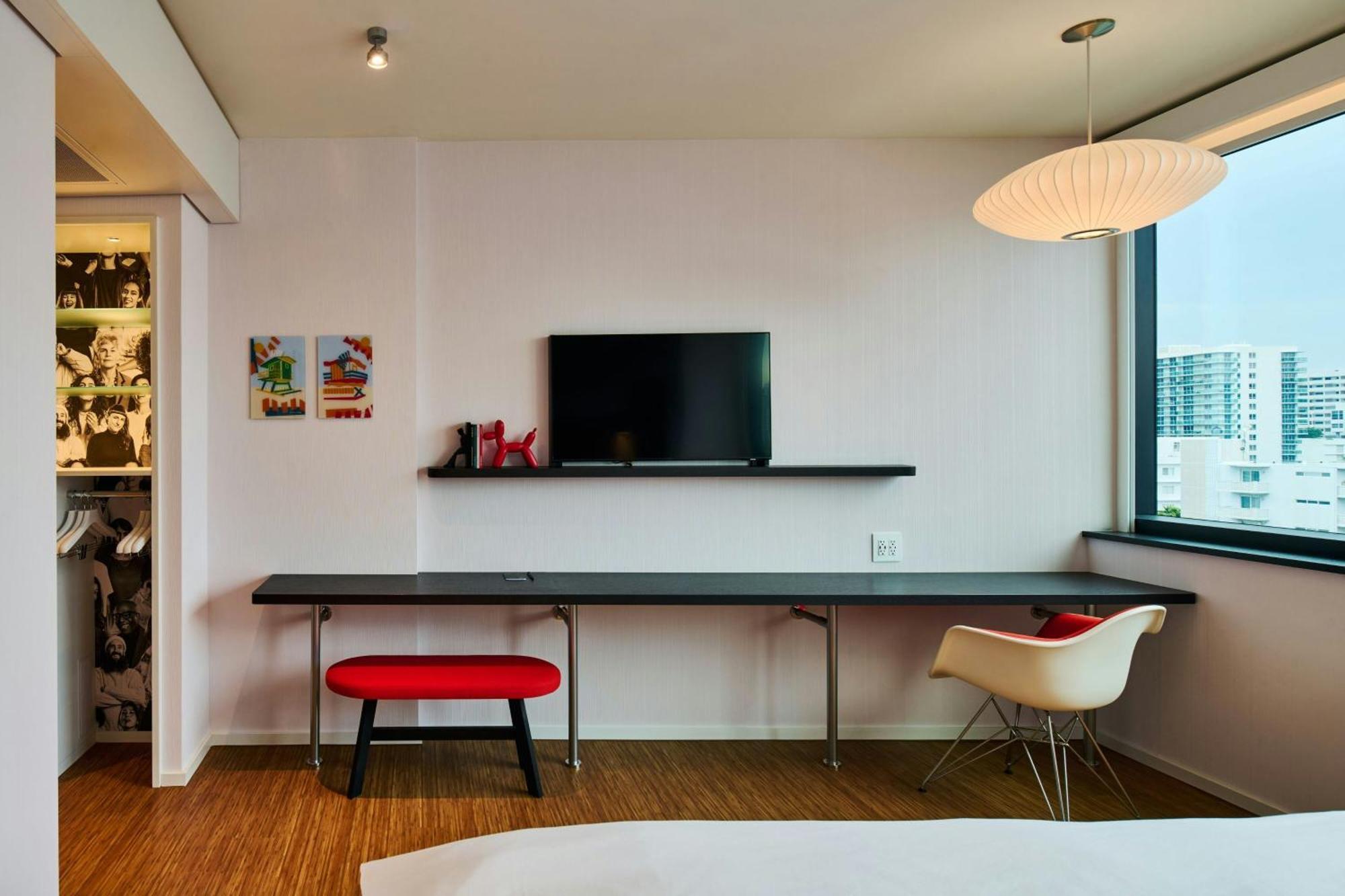 King Room - Accessible,1726136852:JPEG