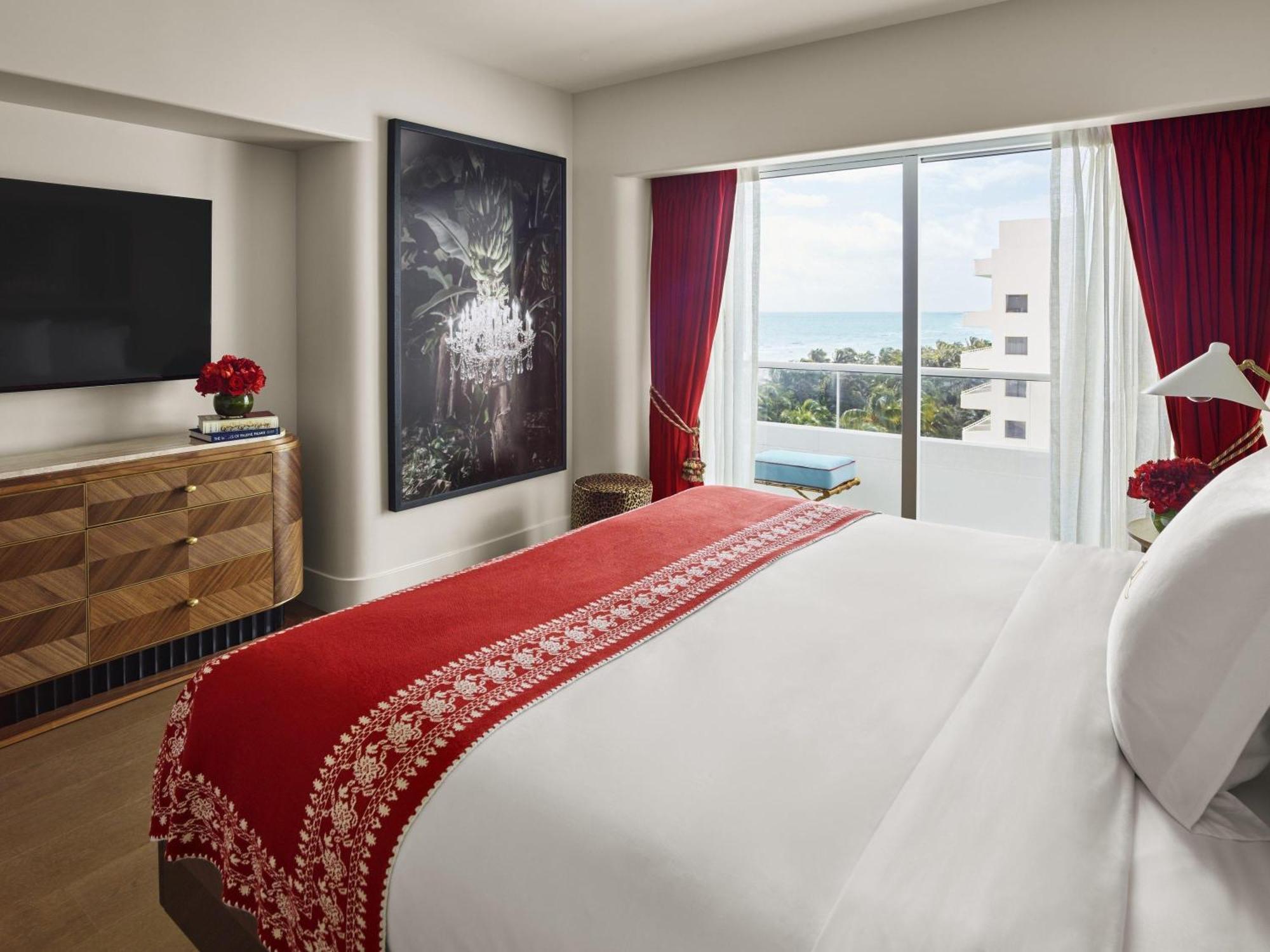 King Room Partial Ocean View