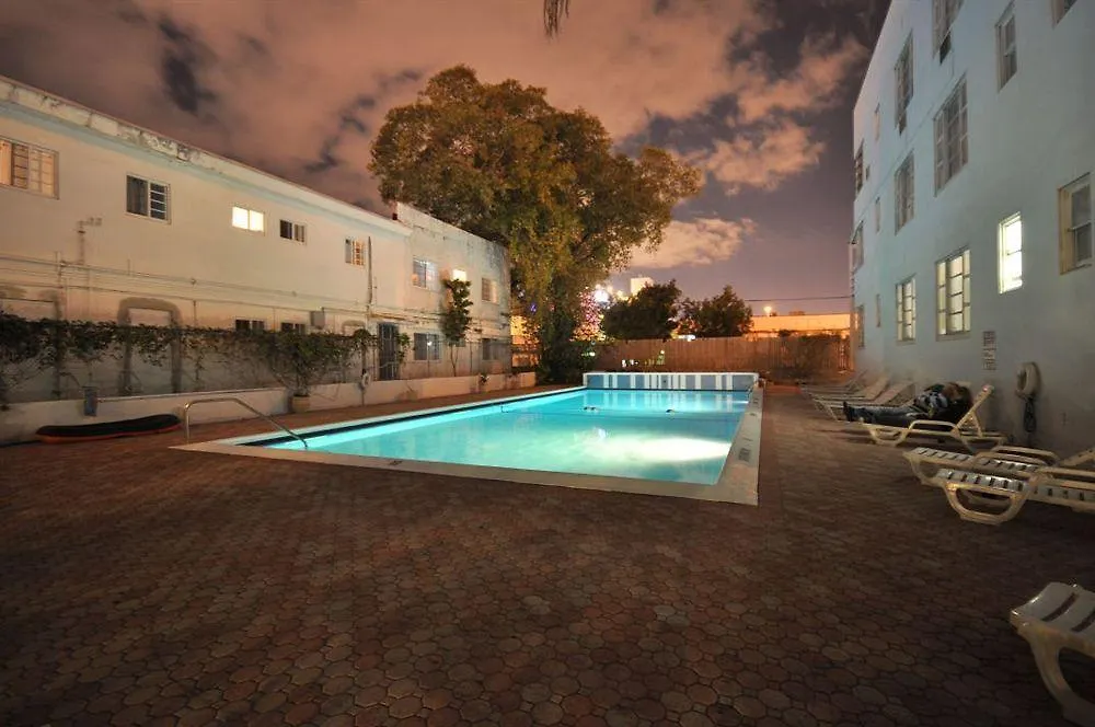 Tropics Hotel-1