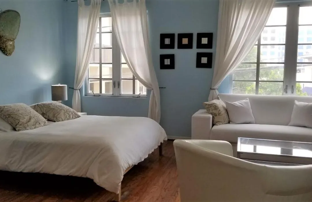 530 Sobe Studio-Ocean Drive-1