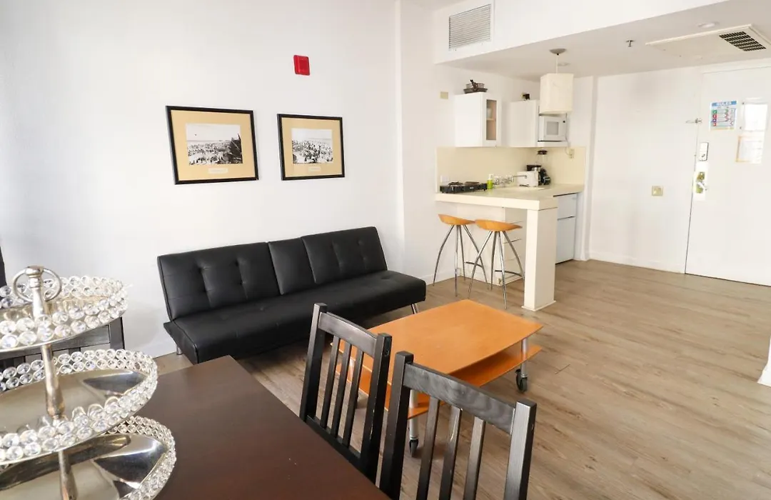 Cento Collins Stays By Mercury South Beach-1