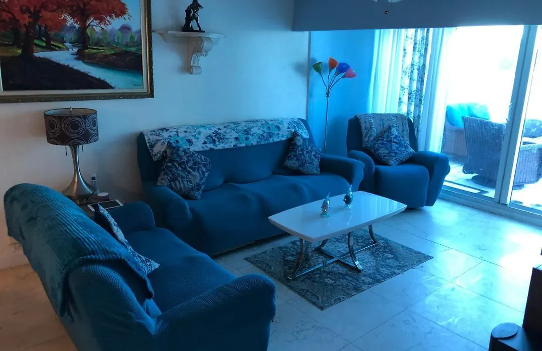 Villa Penelope, Lovely 4 Bedroom 4 Baths Beachfront-1