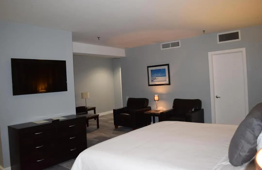 Sobeny Collins Queen & King Rooms-1