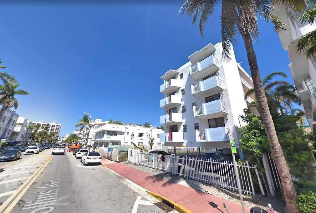 Oceanside Italian Luxury 2 Bedroom Apt With Free Parking-1