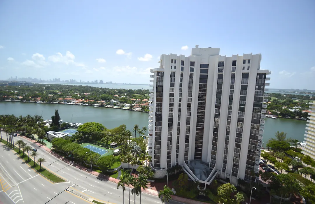 Design Suites Miami Beach-1