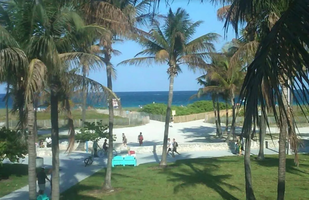 Direct Ocean View - Luxurious condo in South Beach-1