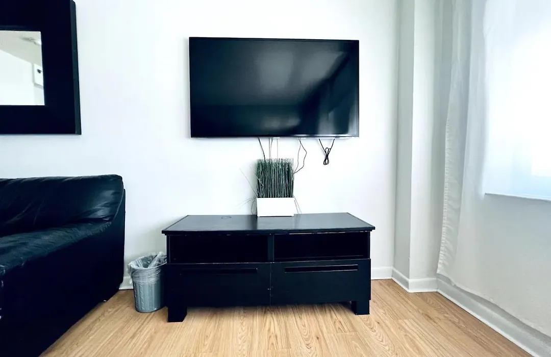 Ocean View Miami Beach Ocean Condo Internal Name: 539-1