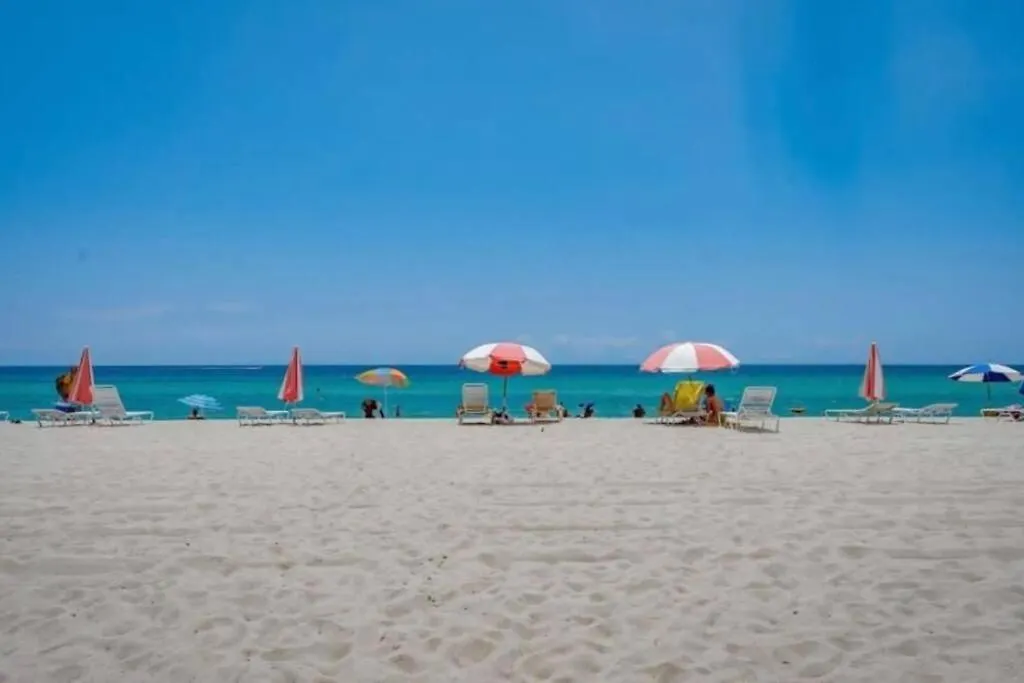 Alojamiento Con Balcon Hacia La Playa 115-1