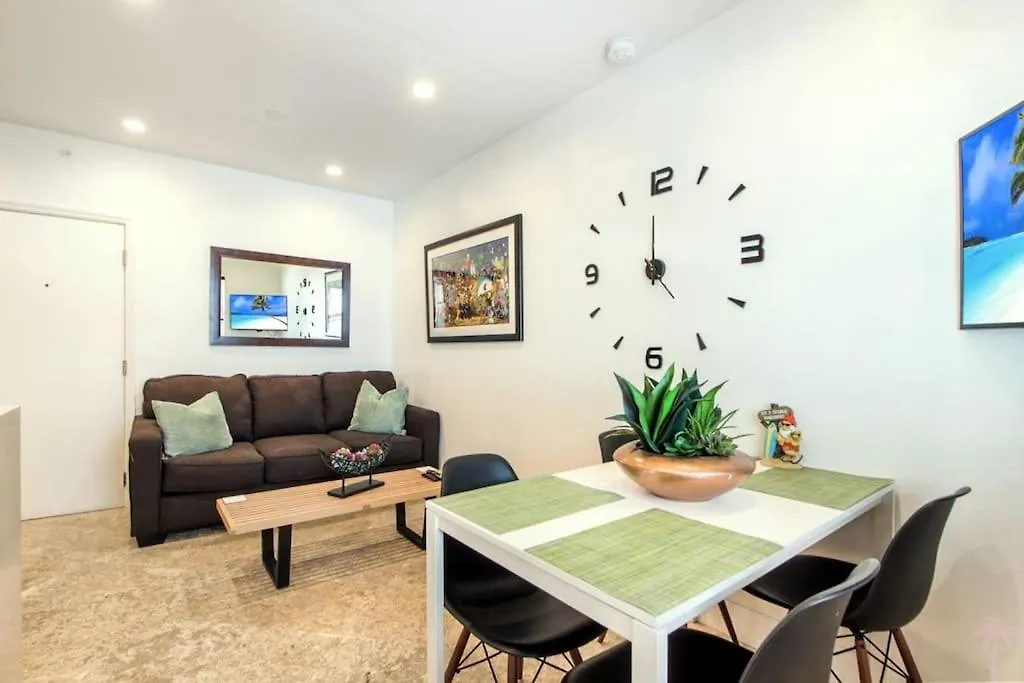 Quiet Oceanfront Apt In South Beach With Pool-1