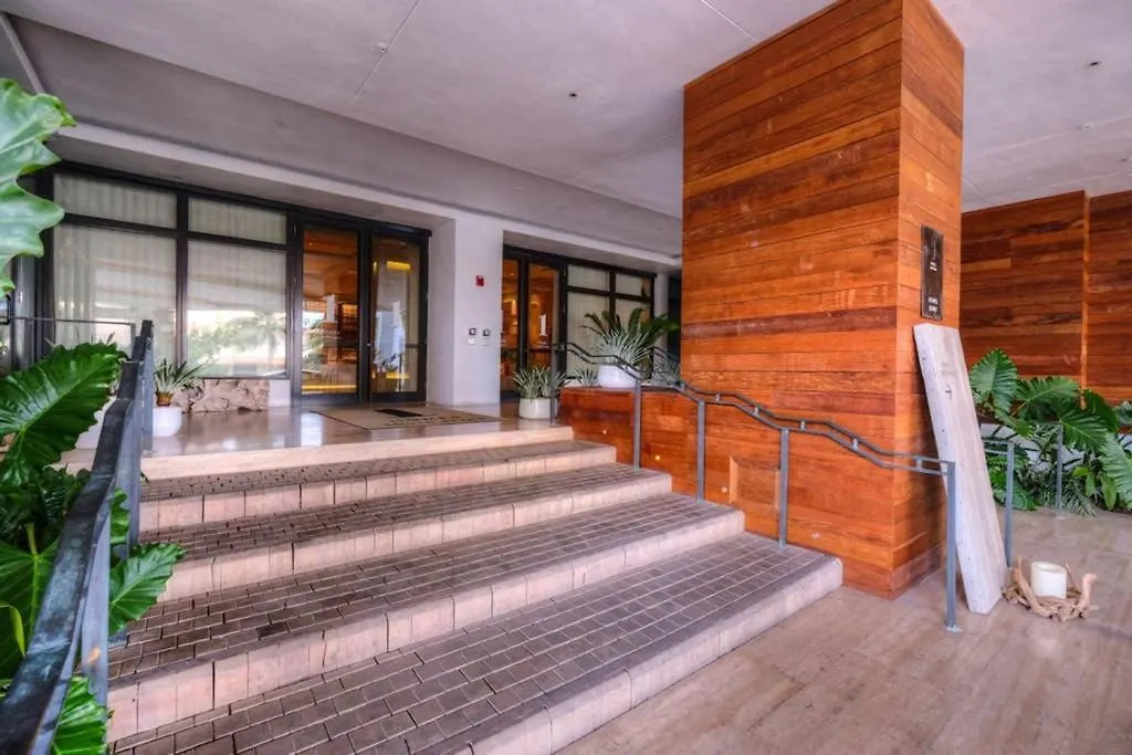 Incredible Ocean Views! Terrace, 1800 Sq.Ft., Hotel-1
