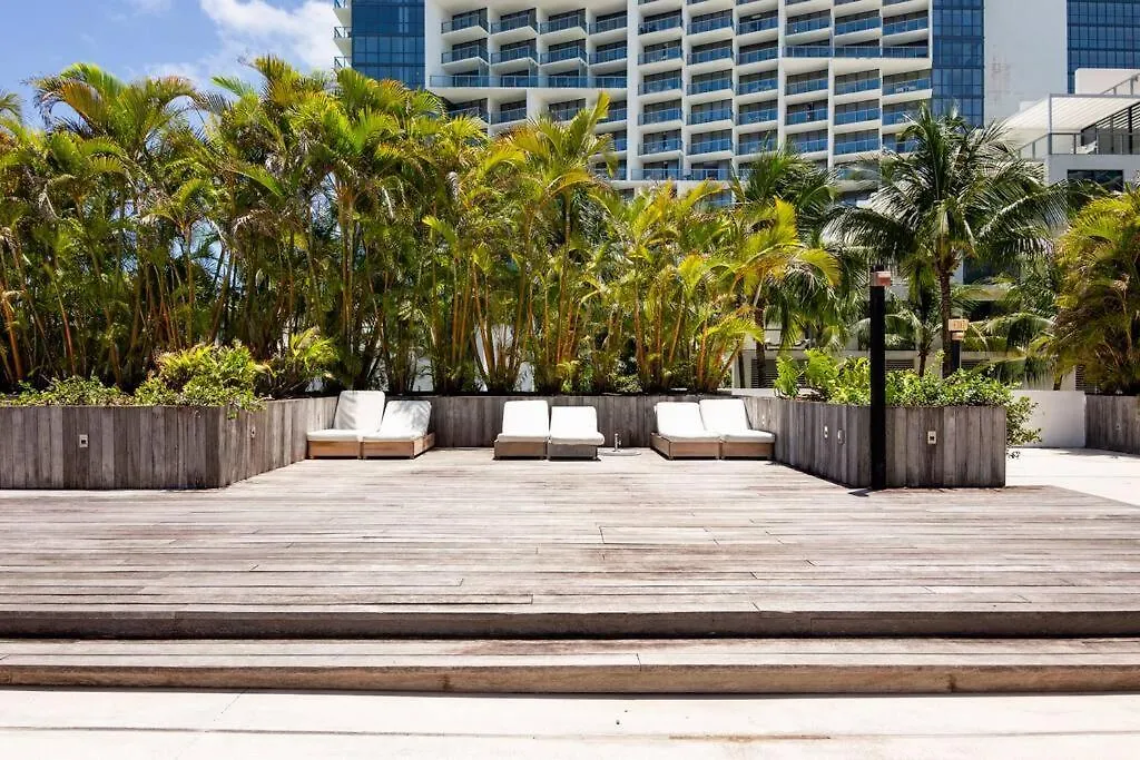 Bright Studio With Ocean View-1