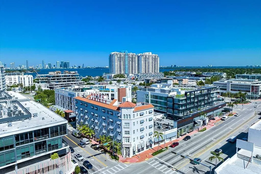 Variety Luxurban Trademark-1