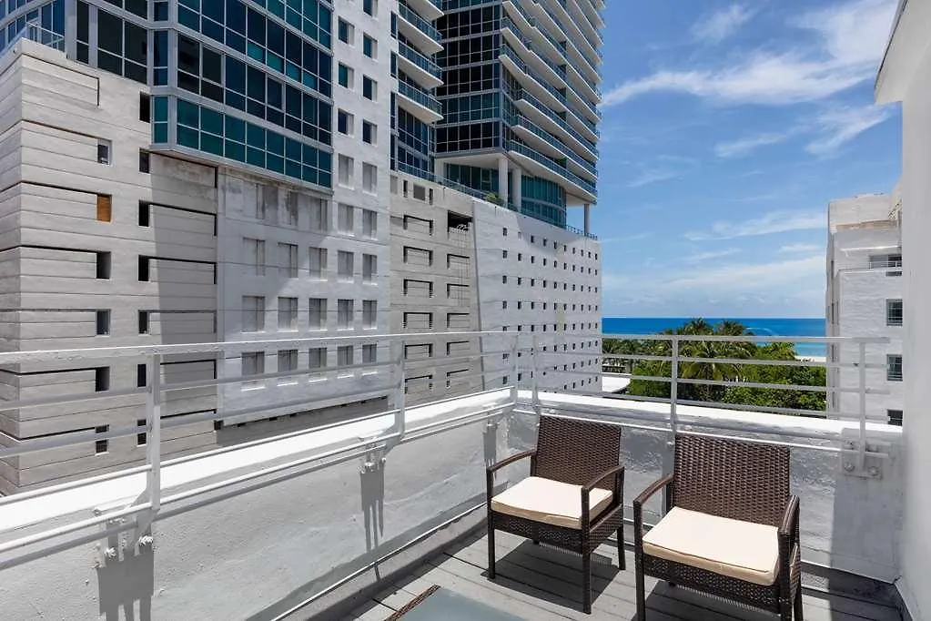 Townhouse Miami Bch. Trademark-1