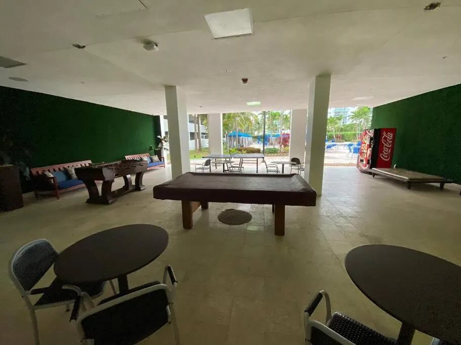 Departamento Nuevo En Sunny Isles Frente A La Playa-1