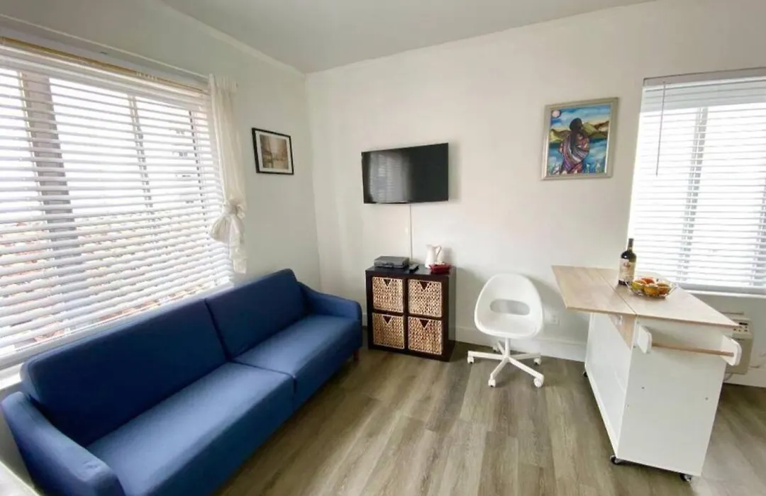 Private Studio - Beach Access Nearby-1