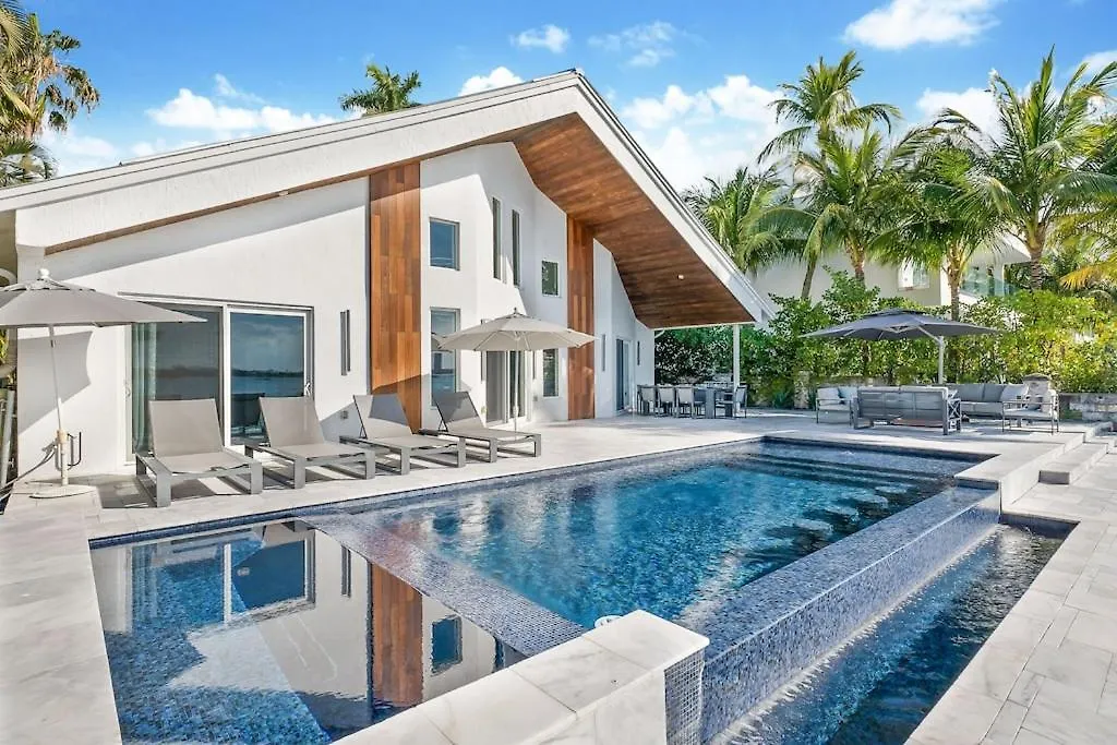 Best Sunset Bayfront With Pool & Jacuzzi-1