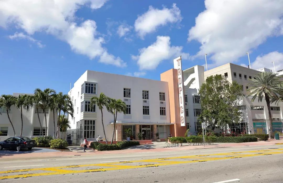 Tropics Hotel Miami Beach-1