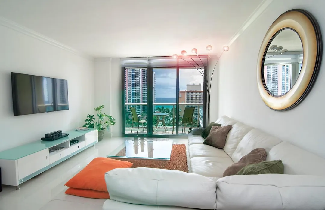Spacious Apartment Of 2Br - 2Bth Near Of The Beach Great Price-1