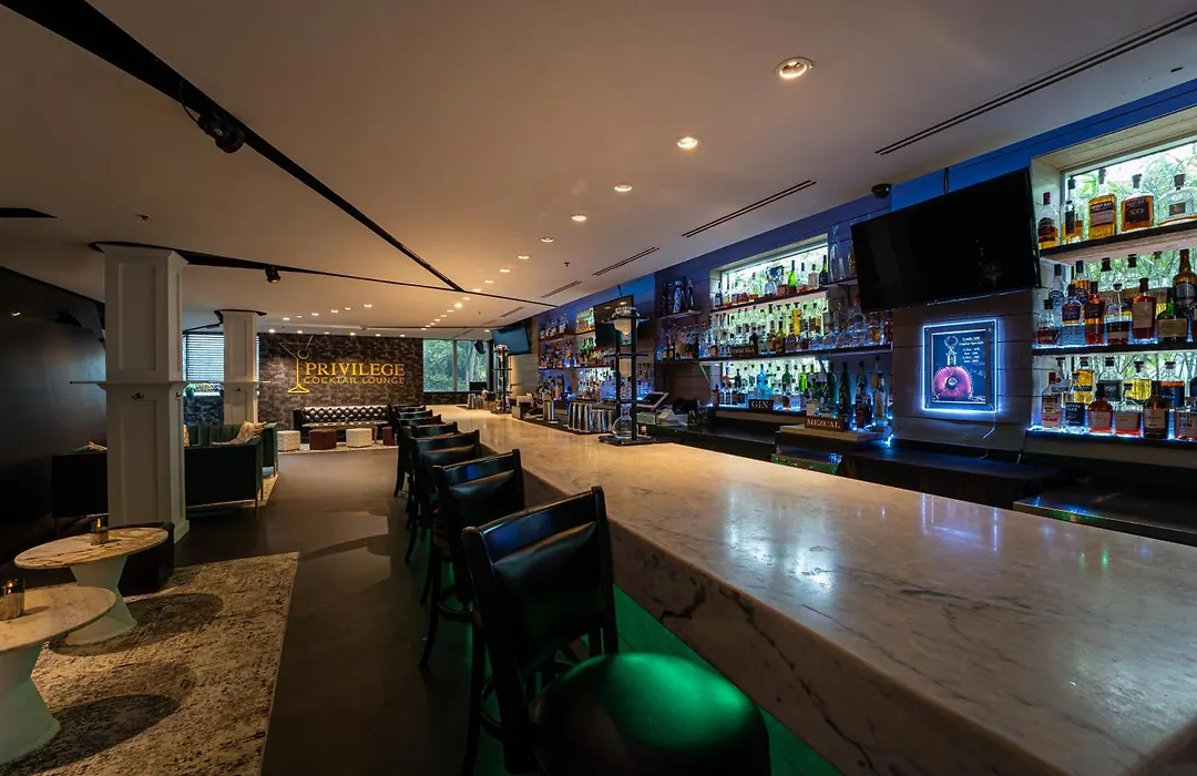 Albion Hotel-1