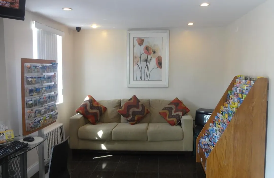 Beach Place Hotel-1