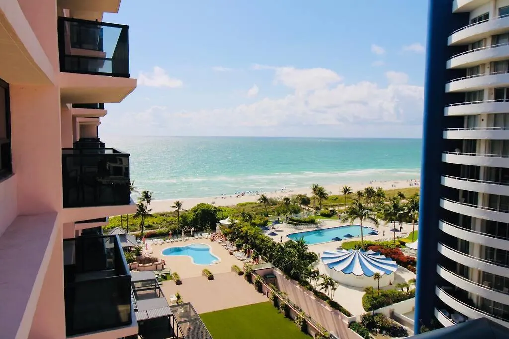 Alexander 511 Beachfront Condo With 2 Pools, Direct Beach Access, Sauna, Tikki Bar-1