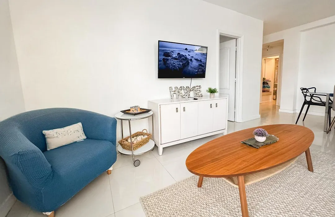 2 Bedroom On The Beach !-1