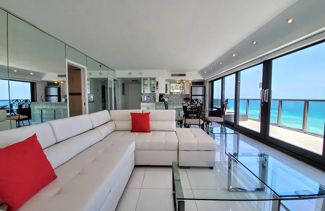 Luxury Beach Resort - Hora Rentals-1