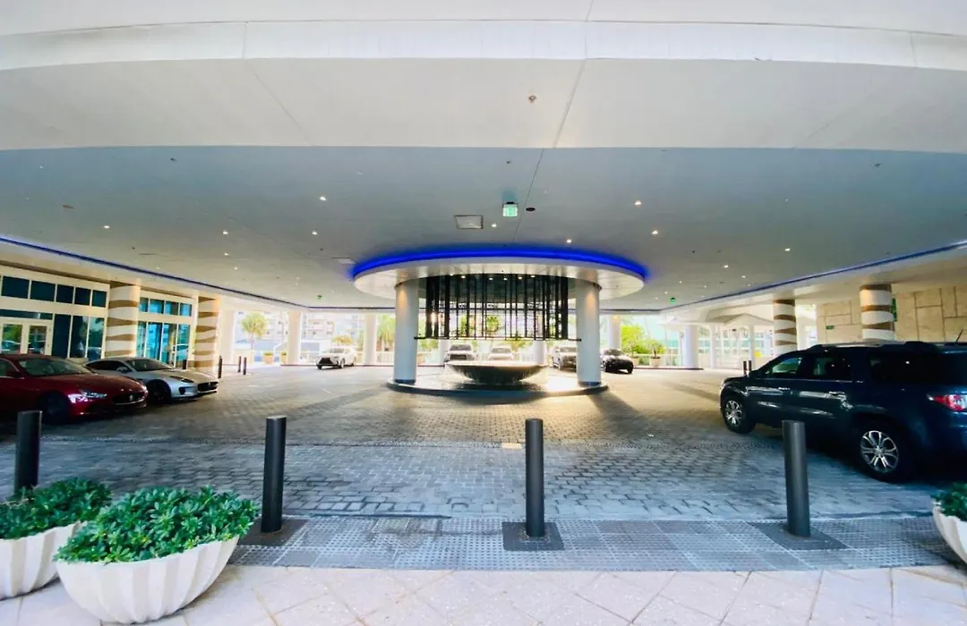 Carillon Miami Beach Private Luxury Suites-1