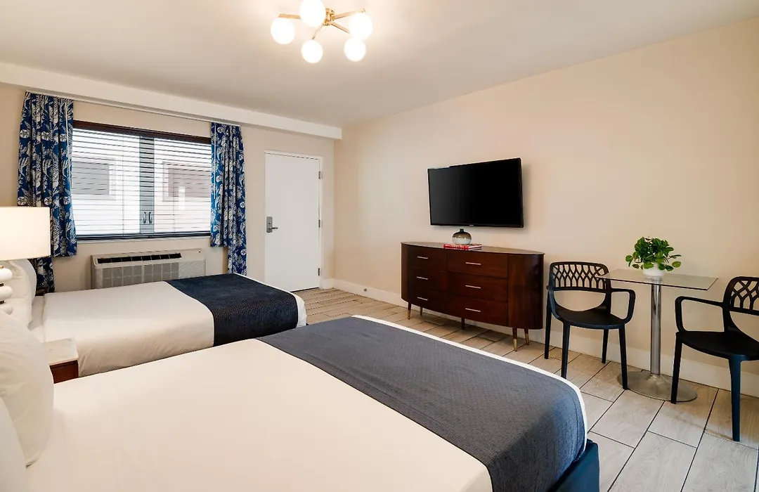 Waterside Hotel And Suites-1