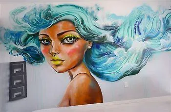Miami Street Art Apartment-1