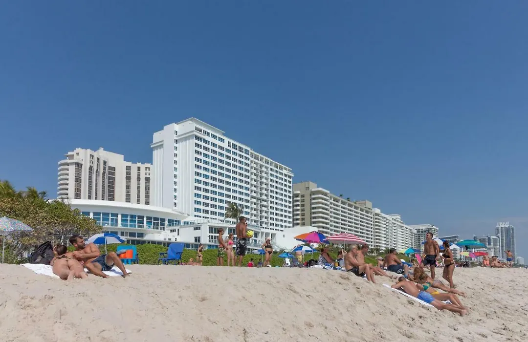 Castle Beach: Sea Grass Condo-1