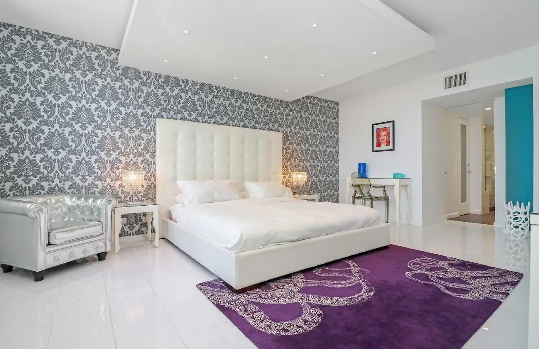 Luxury Beachfront Condo In Prime South Beach-1