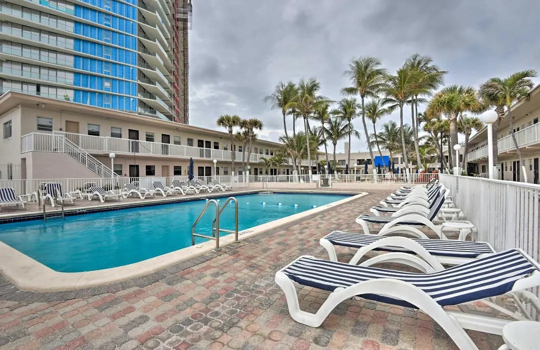 Oceanfront Miami Beach Condo With Resort Pool Access-1