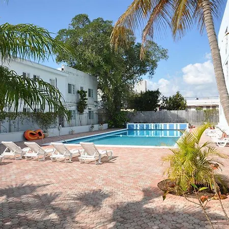 Tropics Hotel-3