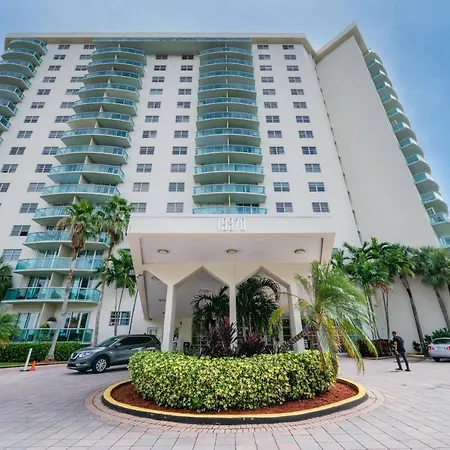 Sunny Isles Ocean Reserve Superb Condo Apartments-3