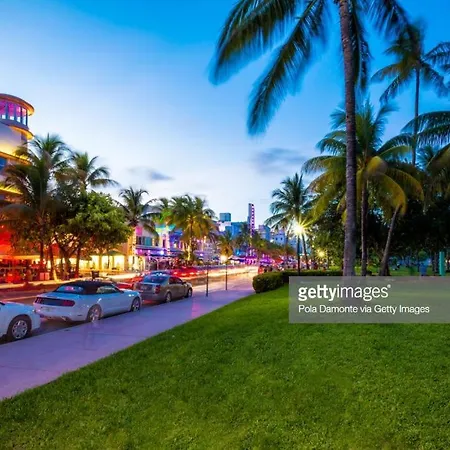 530 Sobe Studio-Ocean Drive-3