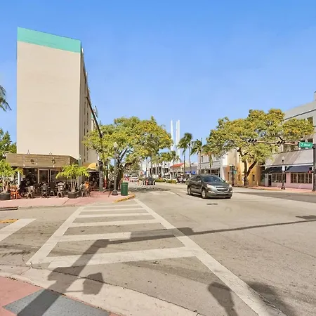 Wow Condo, Middle Of South Beach, Block From Ocean-3