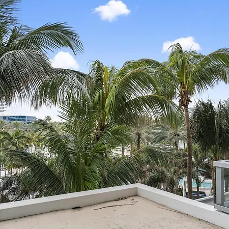 Junior Suite 1 At Sorrento Residences- Miami Beach-3