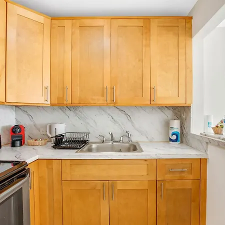 Beachy Studio-Apt In The Center Of Miami-3