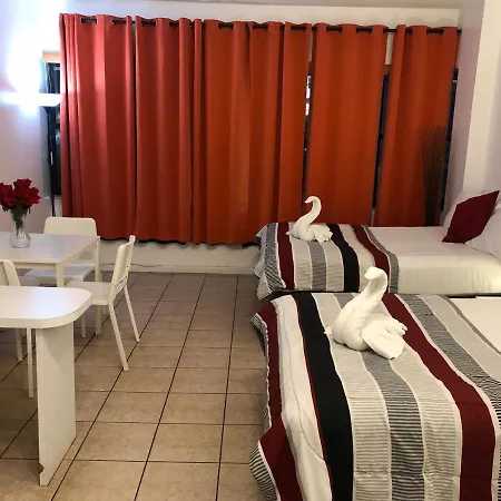Casablanca On The Beach, Oceanfront Studio Miami Beach-3