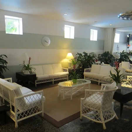 Richmond Oceanfront Hotel-3
