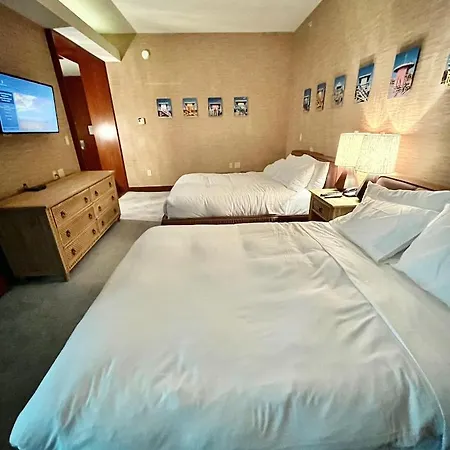 5 Star Hotel Private Studio Bal Harbour Miami Beach-2 Queen Beds-2