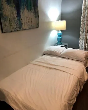 Miami Beach Suite By The Ocean And Boardwalk-2