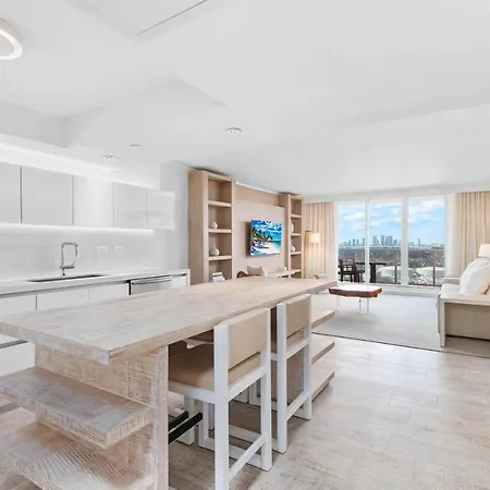 Luxurious Private Condo At 1 Hotel & Homes -1531-3