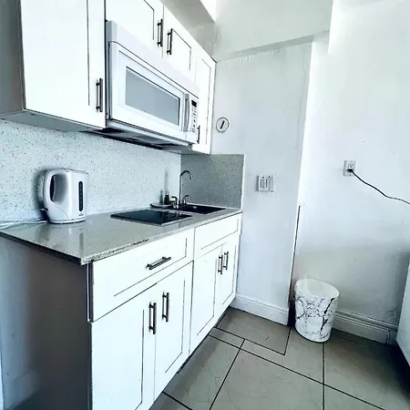 Amazing Balcony Views Ocean Front Studio Internal Name: 403-3
