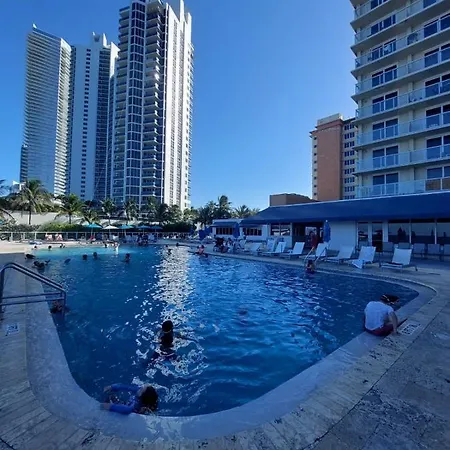 Departamento Con Vista Al Mar Y Salida A La Playa.-2